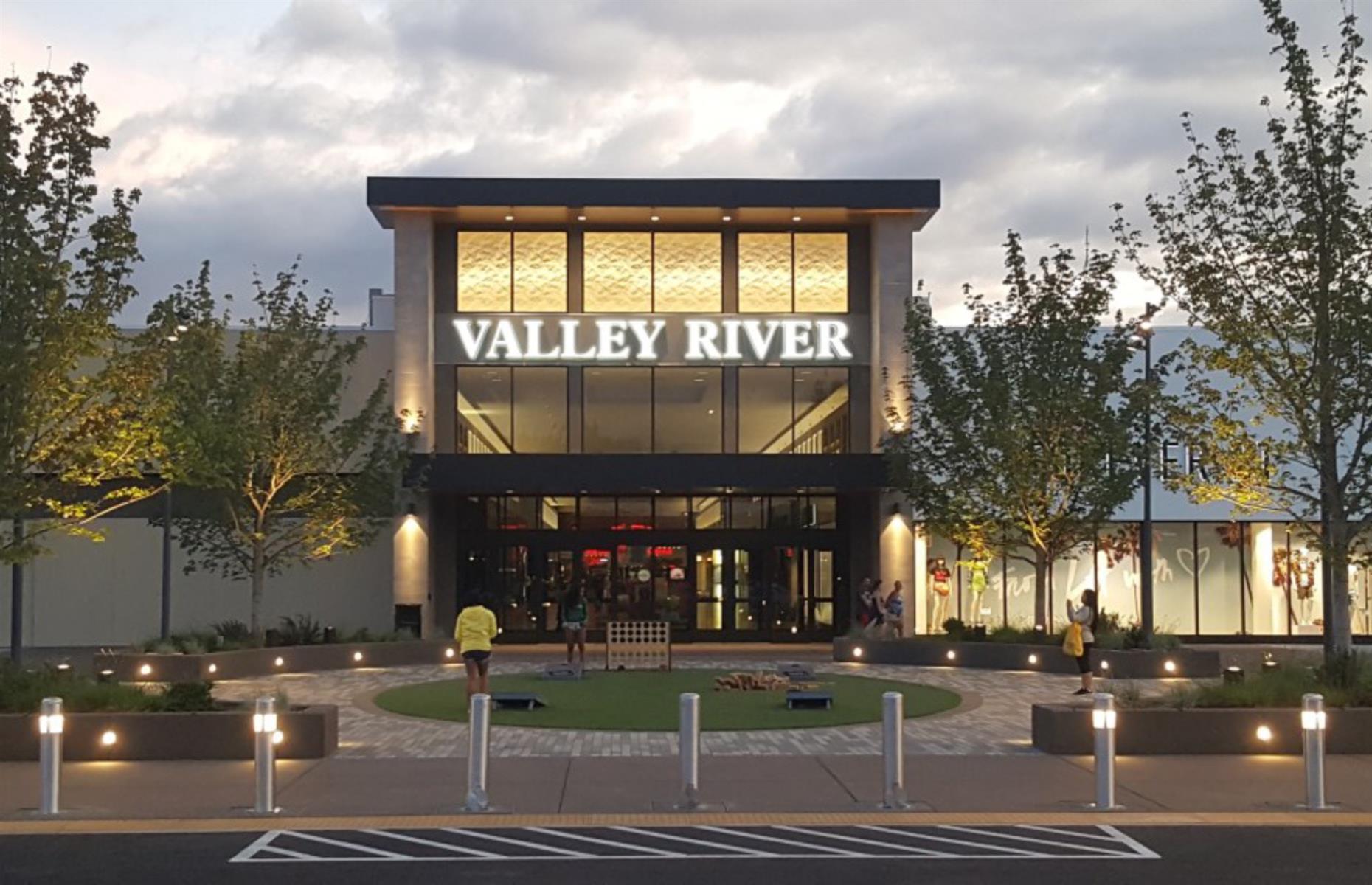 Valley River Center, Eugene, Oregon